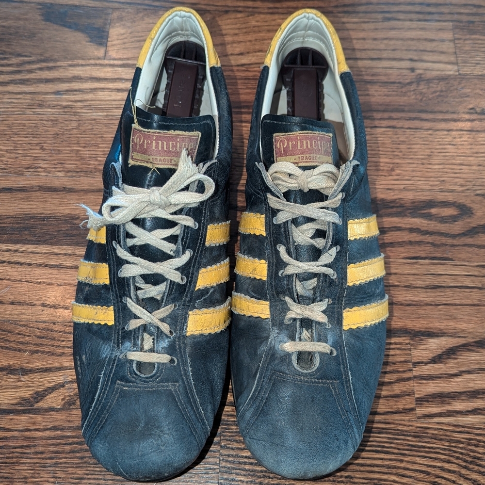 Rare Vintage Adidas Soccer Cleats